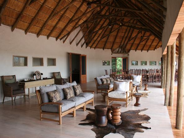Nxai Pan - Lounge 